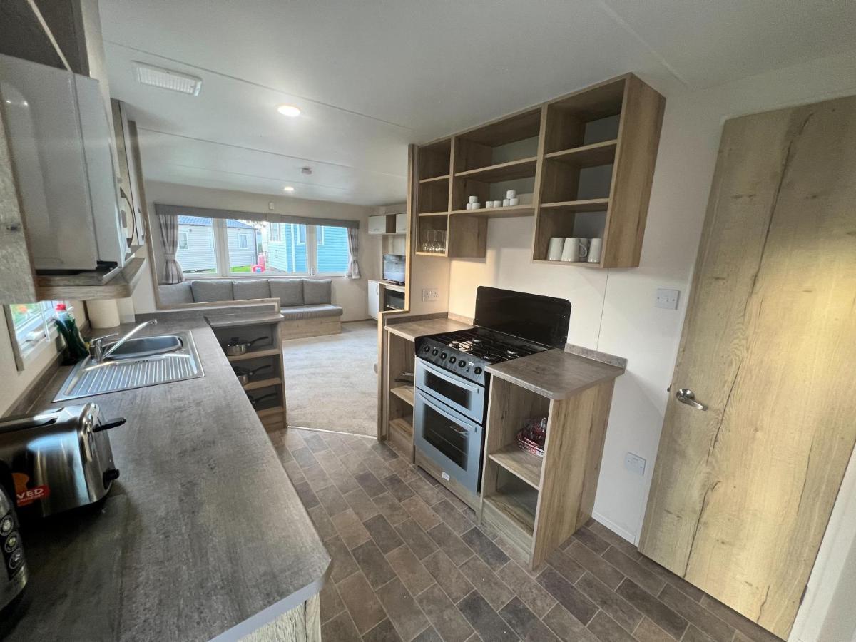 Haven Marton Mere Holiday Park Caravan In Blackpool Extérieur photo